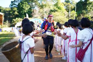 BIB: 9000
                            <button type="button" onclick="openModal(18994852)" class="btn btn-primary btn-sm float-right btn-popup" data-toggle="modal" data-target=".modal-high-quality">
                        <i class="fas fa-shopping-cart"></i> Add to Cart
                    </button>
                                            <button type="button" onclick="isThisMe(18994852, true)" class="btn btn-success btn-sm float-right btn-popup btn-isme hidden" data-toggle="tooltip" data-placement="bottom" title="นี่คือรูปของคุณใช่ไหม คลิกที่นี่เพื่อเอาเข้าอัลบั้ม">
                        <i class="fas fa-plus"></i> Add to album
                    </button>
                    <button type="button" onclick="isThisMe(18994852, false)" class="btn btn-warning btn-sm float-right btn-popup btn-isnotme hidden">
                        <i class="fas fa-ban"></i> Remove from album
                    </button>